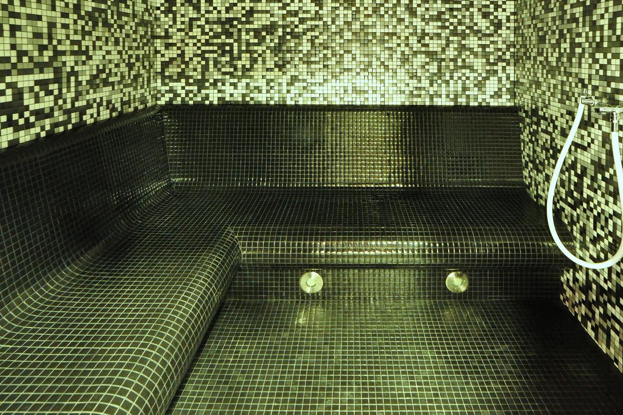 Hotel Veba Broumov Esterno foto